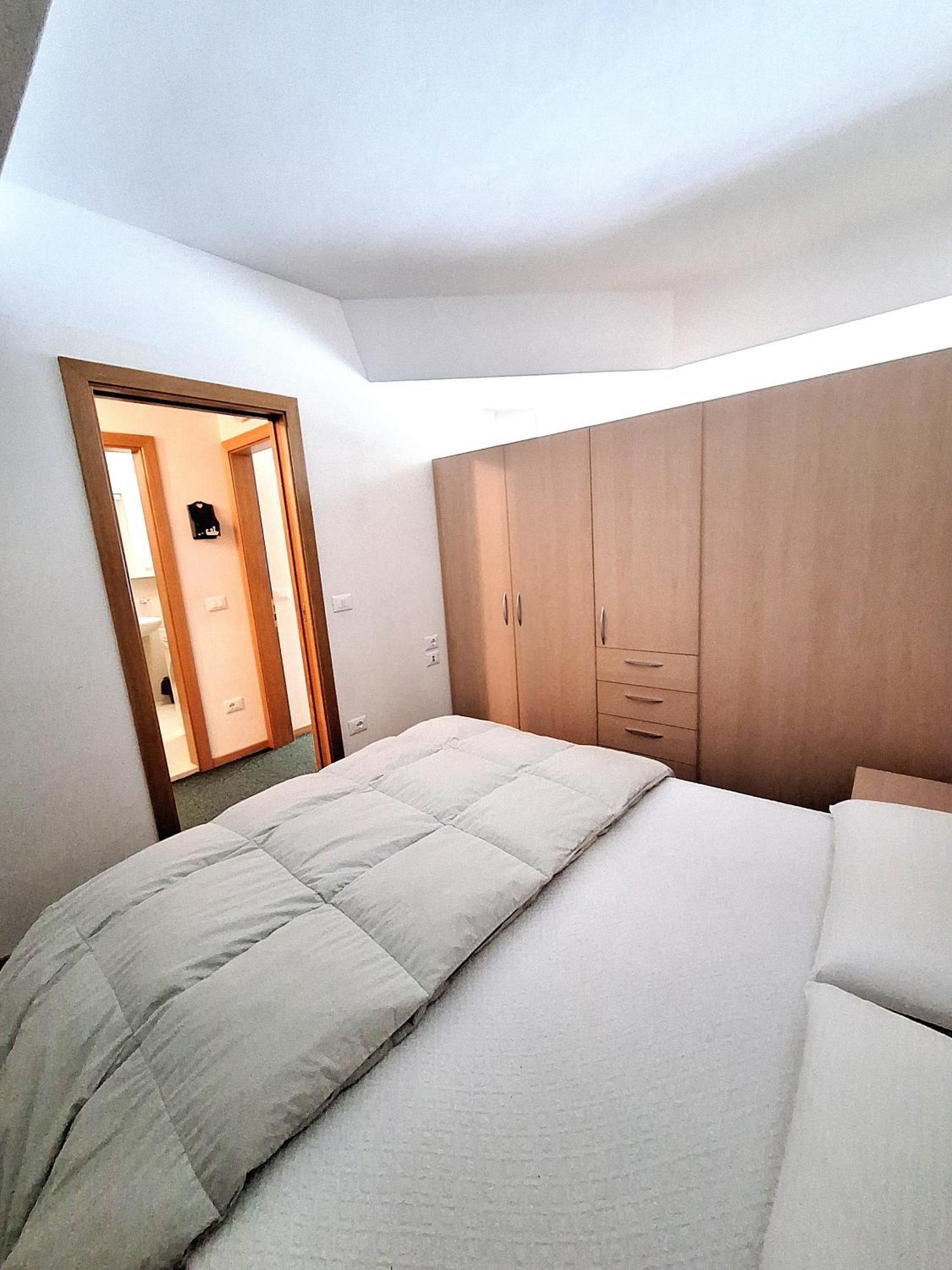 Appartamenti Vacanze Casa -Residence Albare - Check In Vacanze Casa - Marilleva 900 Ngoại thất bức ảnh